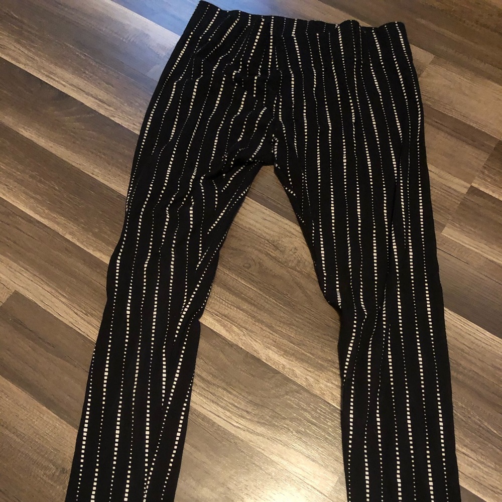 Mix It brand leggings